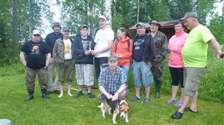 Uistelukisan osallistujia 2015